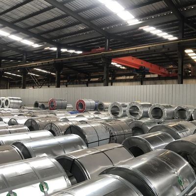 직선 Dx51d Dx52d Dx53d G60 냉 lamination 기술에 기초한 도판을 절단하기 위한 가연 철 코일
