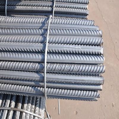 HRB400 HRB500 5.5mm 강화 철강 리바 보증 및 데콜링 처리 경쟁력